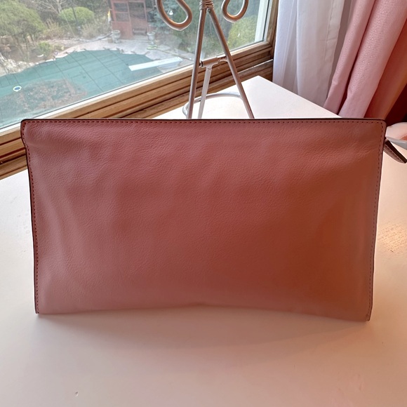New Coach Taylor Eyelet Leather Zip Clutch - Picture 7 of 16